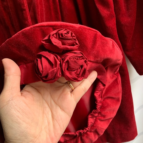 Janie and Jack Girls Holiday Velvet And Silk Coat And Beret Silk Rosettes. 2T 3T - Picture 9 of 11
